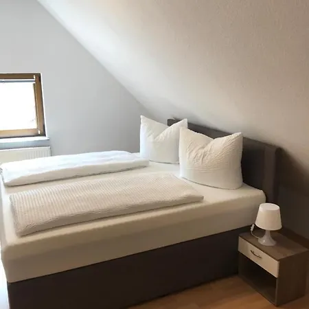 Dz Im Haus Maja