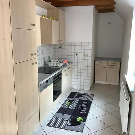 Dz Im Haus Maja